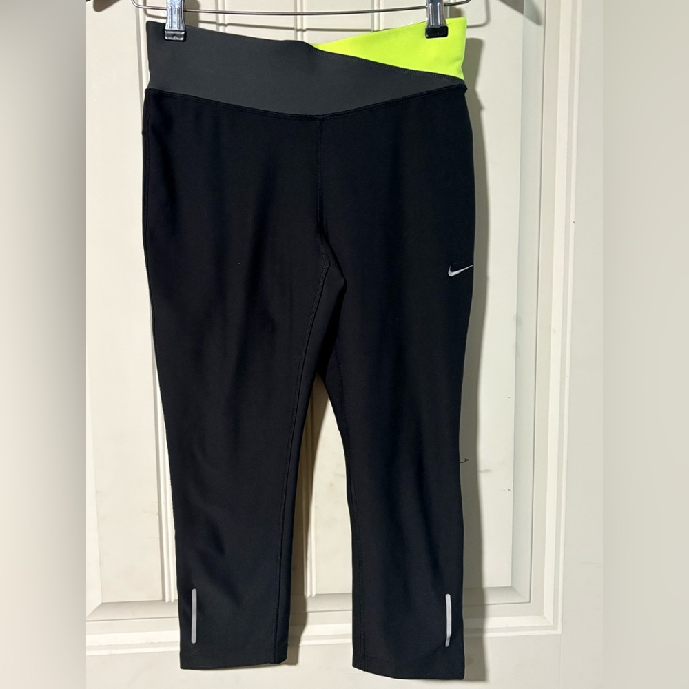 Nike Women’s Running Dri Fit Capris Blk